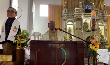 La comunidad de la Iglesia Santa Catarina de Alejandría en Apopa concluyó las actividades de Semana Santa