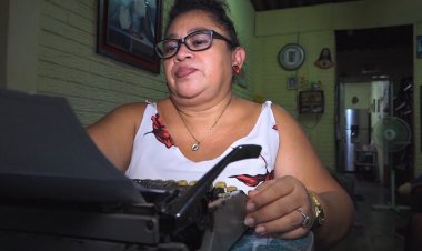 "Secretaría: Un Viaje a Través de la Historia Laboral"
