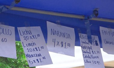 En el parque Noe Canjura de Apopa, familias aprovechan precios accesibles