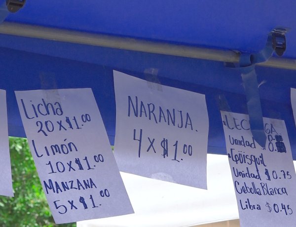 En el parque Noe Canjura de Apopa, familias aprovechan precios accesibles