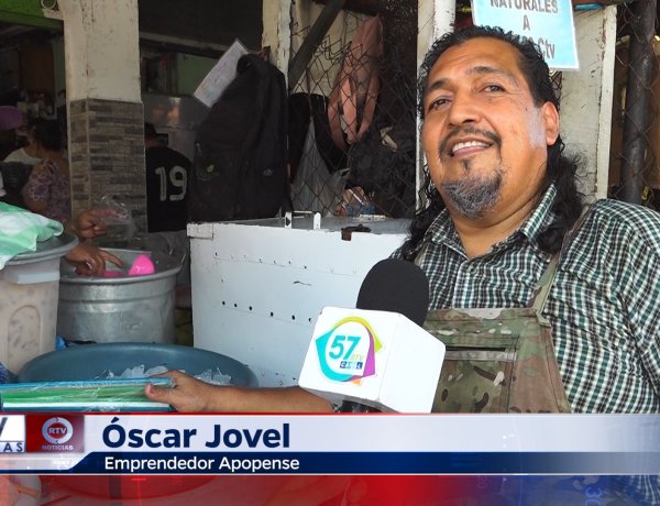 24 años refrescando Apopa con su emprendimiento