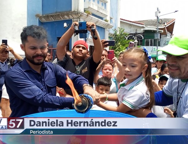 PASO DE LA ANTORCHA CENTROAMERICANA EN APOPA