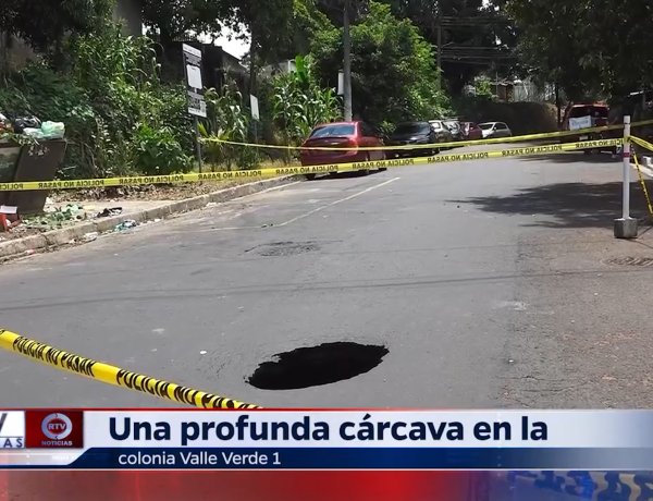 Cárcava en Colonia Valle Verde 1 de Apopa preocupa a residentes y automovilistas