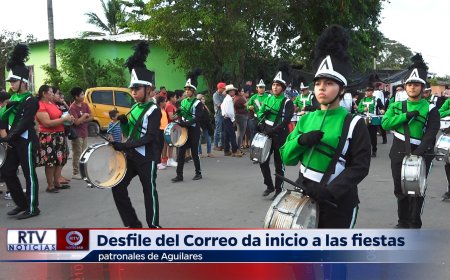 Desfile del Correo da inicio a las fiestas patronales de Aguilares