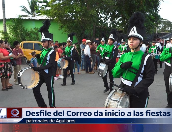 Desfile del Correo da inicio a las fiestas patronales de Aguilares