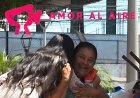 REGALANDO GOMITAS POR SONRISA EN APOPA
