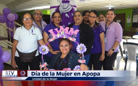 Dia de la Mujer en Apopa