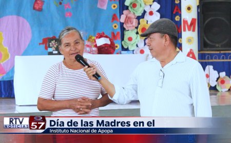 Día de la Madre en el INA