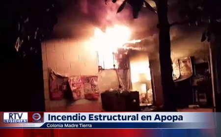 Incendio Estructural en Apopa
