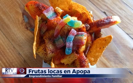 Frutas Locas en Apopa, un emprendimiento familiar