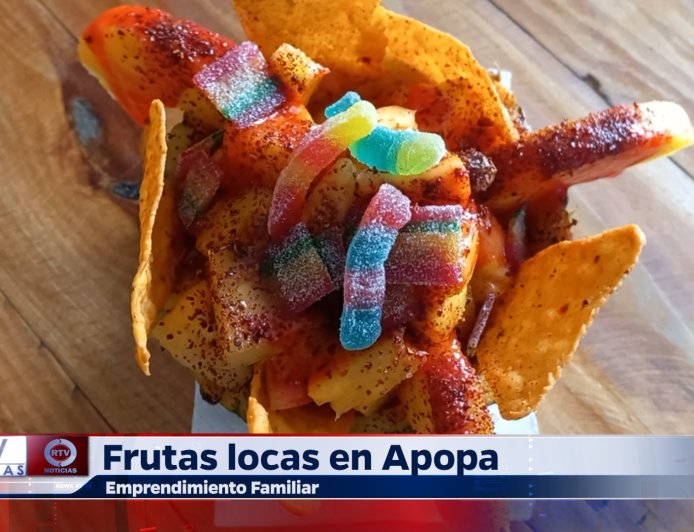 Frutas Locas en Apopa, un emprendimiento familiar