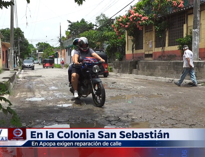 En La Colonia San Sebastián Exigen Reparación de Calles