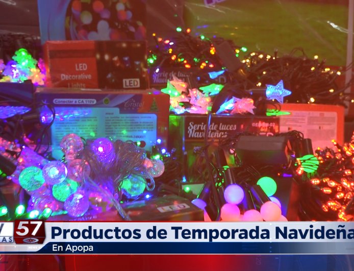 Productos de temporada navideña en Apopa