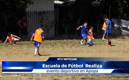 Escuela de futbol realiza encuentro deportivo en apopa